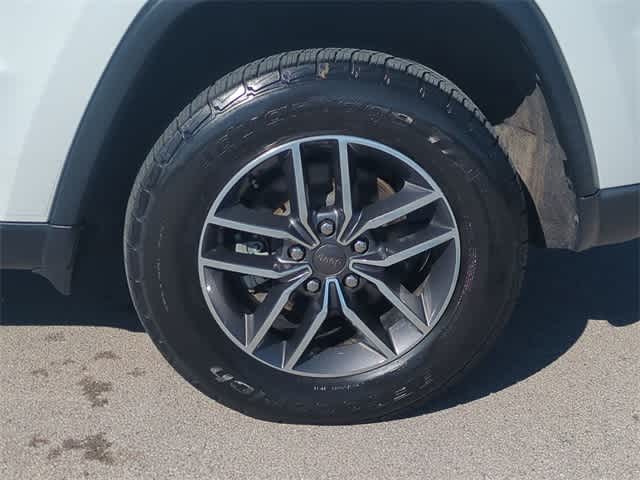 2019 Jeep Grand Cherokee Laredo E