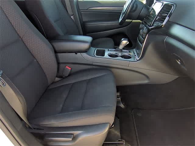 2019 Jeep Grand Cherokee Laredo E