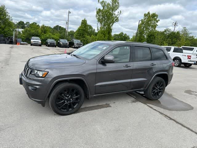 2017 Jeep Grand Cherokee Altitude