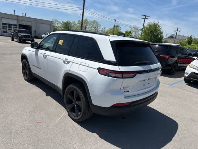 2023 Jeep Grand Cherokee Altitude