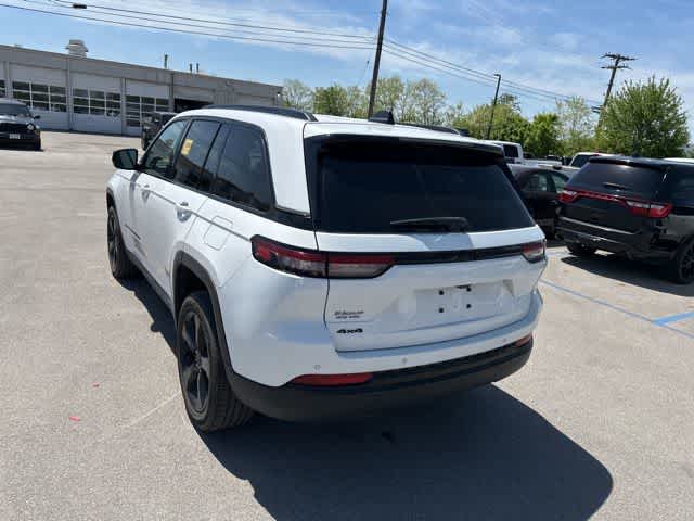 2023 Jeep Grand Cherokee Altitude