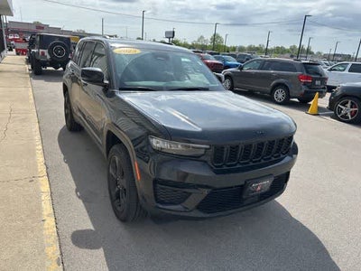 2023 Jeep Grand Cherokee Altitude