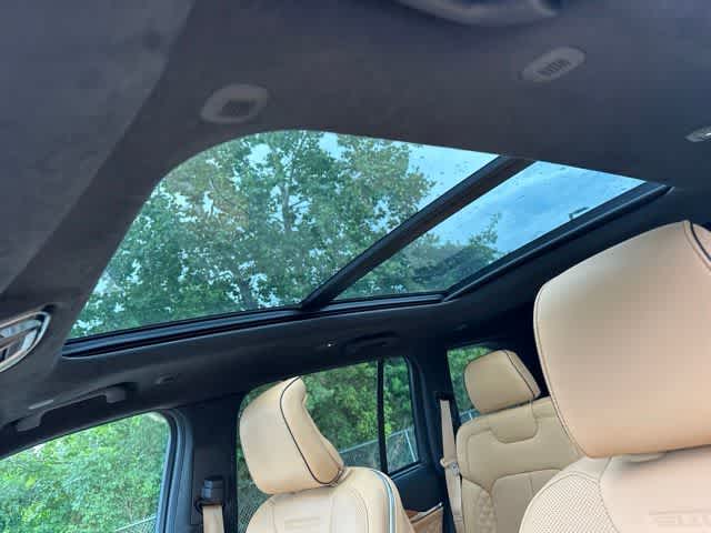 2022 Jeep Grand Cherokee Summit Reserve