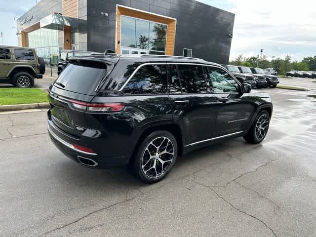 2022 Jeep Grand Cherokee Summit Reserve