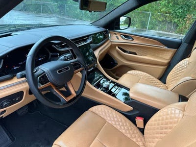 2022 Jeep Grand Cherokee Summit Reserve