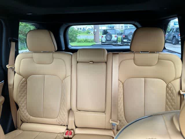 2022 Jeep Grand Cherokee Summit Reserve