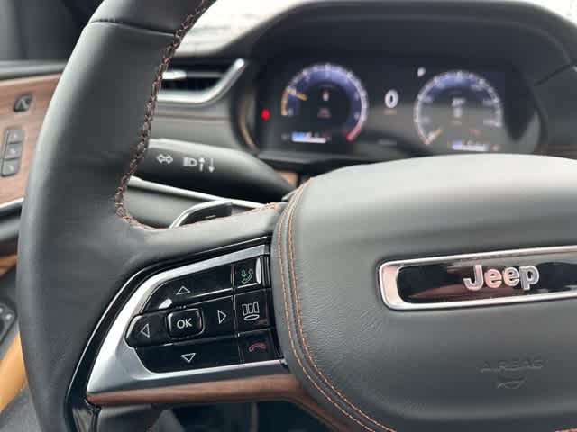 2025 Jeep Grand Cherokee Summit