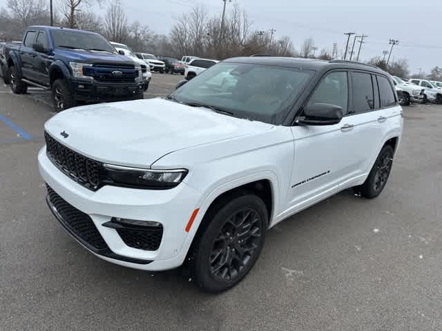 2025 Jeep Grand Cherokee Summit