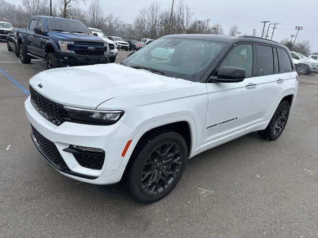 2025 Jeep Grand Cherokee Summit