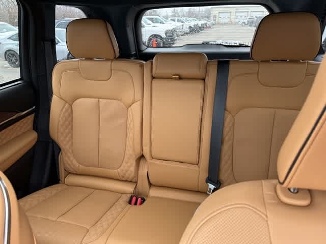 2025 Jeep Grand Cherokee Summit