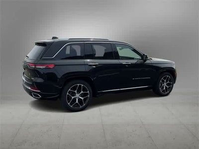 2023 Jeep Grand Cherokee Summit Reserve