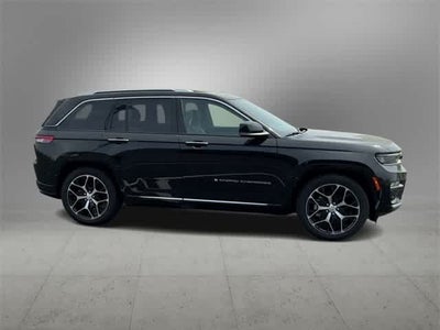 2023 Jeep Grand Cherokee Summit Reserve