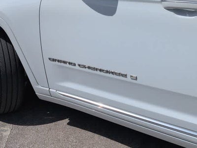 2023 Jeep Grand Cherokee Summit Reserve