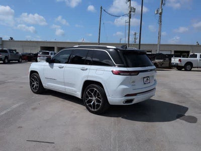 2023 Jeep Grand Cherokee Summit Reserve