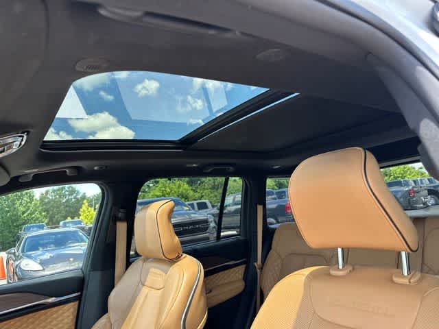 2023 Jeep Grand Cherokee Summit