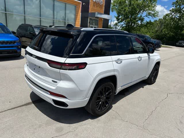 2023 Jeep Grand Cherokee Summit