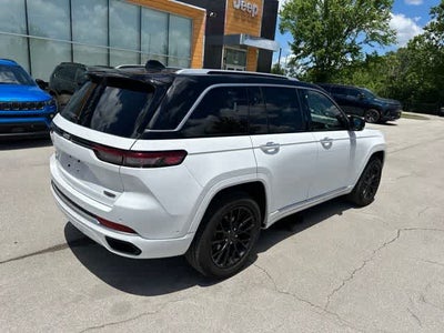 2023 Jeep Grand Cherokee Summit