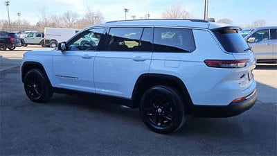 2022 Jeep Grand Cherokee L Laredo