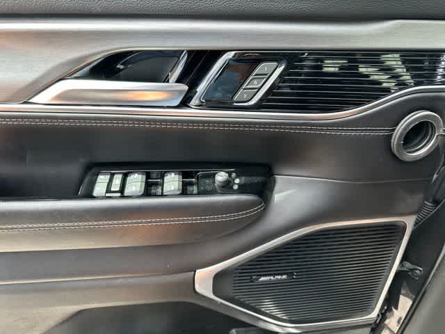 2023 Jeep Wagoneer Series II Carbide