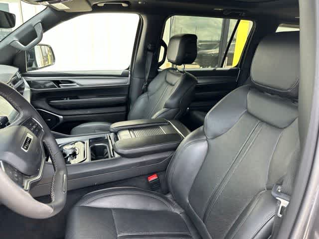 2023 Jeep Wagoneer Series II Carbide
