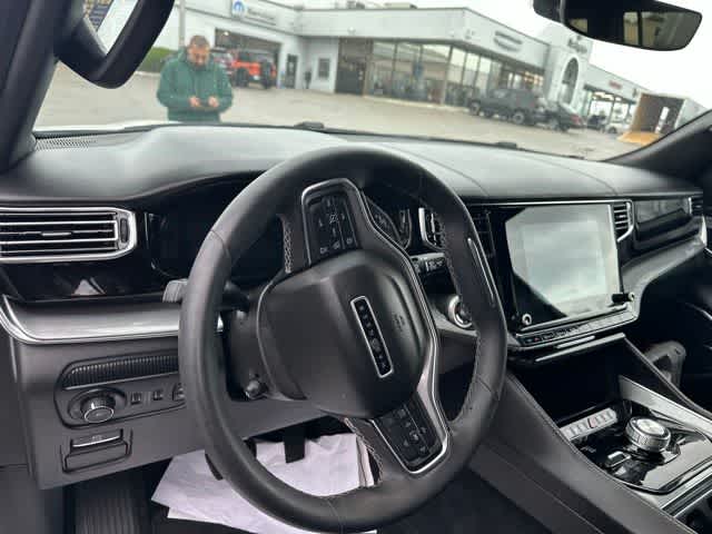 2022 Jeep Wagoneer Series II Carbide