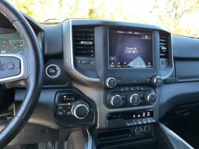 2020 RAM 1500 Big Horn Crew Cab 4x4 5'7' Box