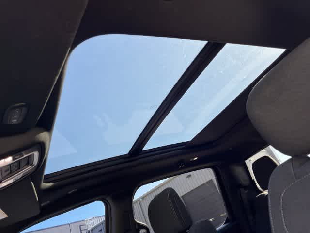 2020 RAM 1500 Big Horn Crew Cab 4x4 5'7' Box