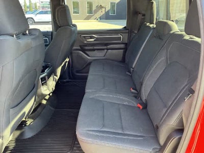 2020 RAM 1500 Big Horn Crew Cab 4x4 5'7' Box