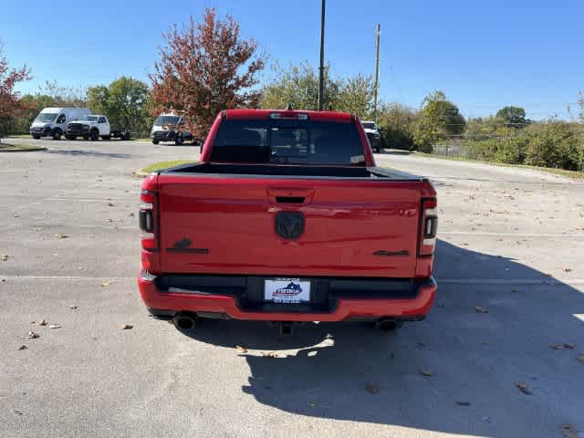 2020 RAM 1500 Big Horn Crew Cab 4x4 5'7' Box