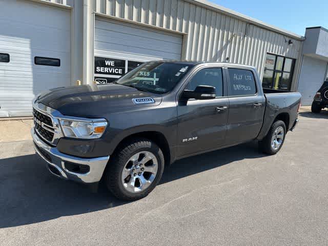 2022 RAM 1500 Big Horn Crew Cab 4x4 5'7' Box