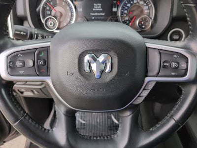 2022 RAM 1500 Big Horn Crew Cab 4x4 5'7' Box