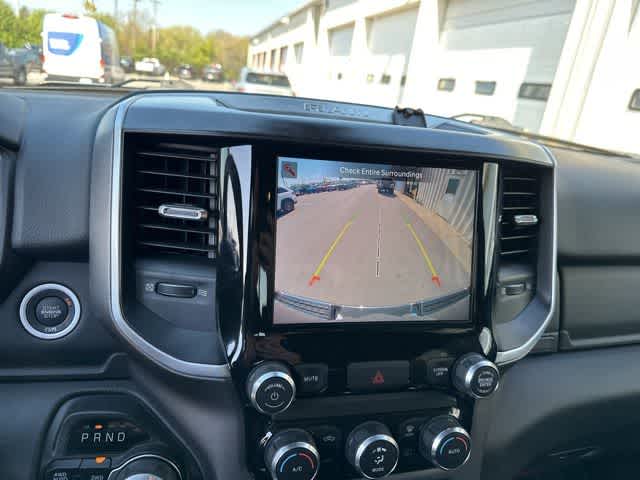 2022 RAM 1500 Big Horn Crew Cab 4x4 5'7' Box