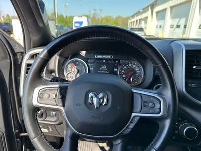 2022 RAM 1500 Big Horn Crew Cab 4x4 5'7' Box