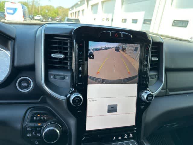 2023 RAM 1500 Big Horn Crew Cab 4x4 5'7' Box