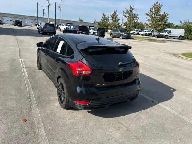 2017 Ford Focus ST