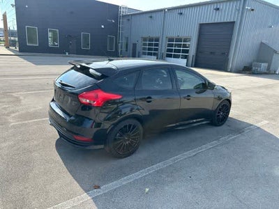 2017 Ford Focus ST