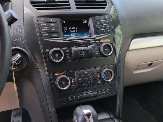 2018 Ford Explorer Base