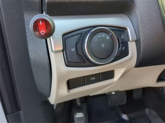 2018 Ford Explorer Base