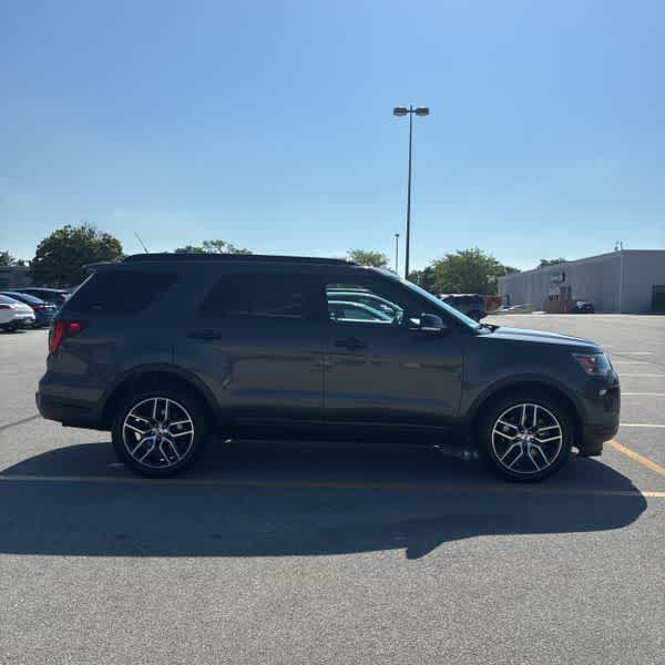 2019 Ford Explorer Sport