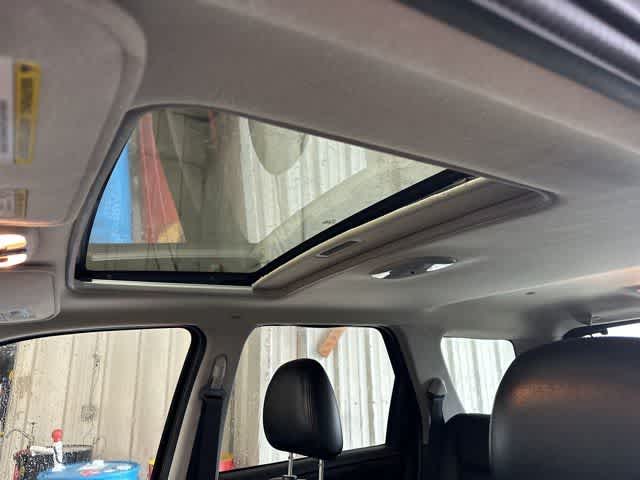 2005 Ford Escape Limited
