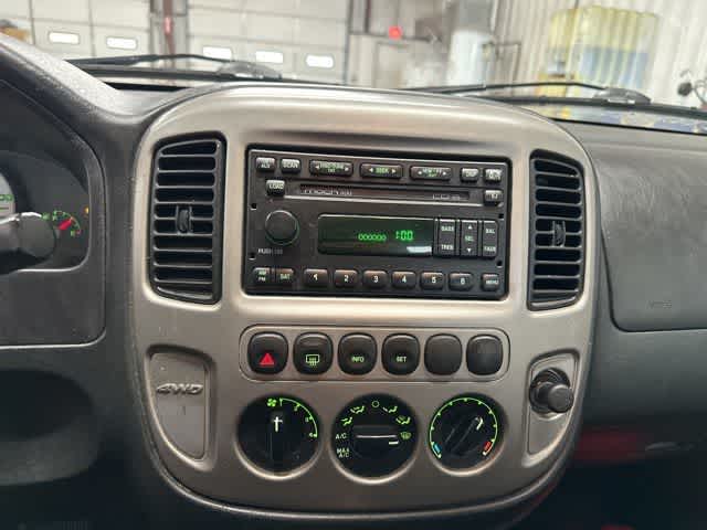 2005 Ford Escape Limited