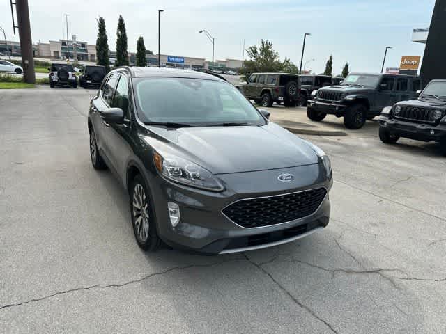 2020 Ford Escape Titanium