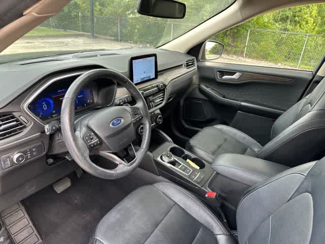 2020 Ford Escape Titanium