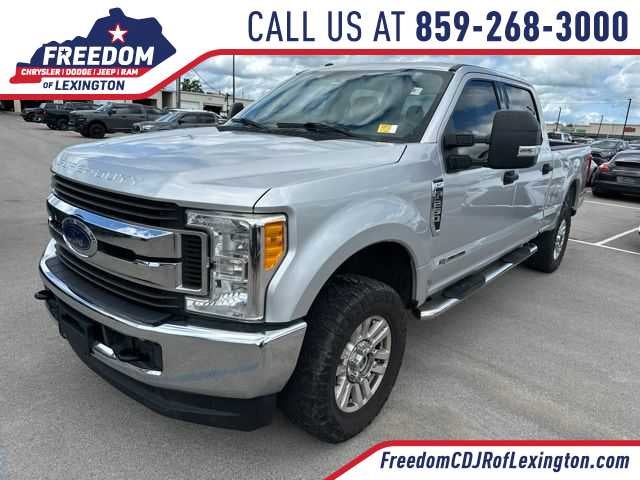 2017 Ford Super Duty F-250 SRW XLT