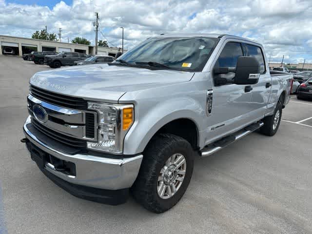 2017 Ford Super Duty F-250 SRW XLT