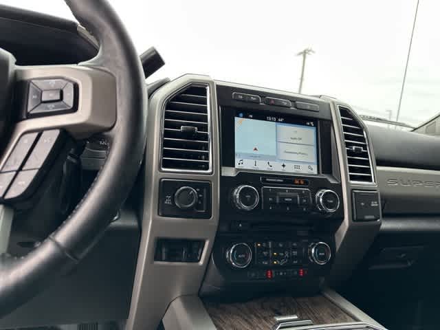 2017 Ford Super Duty F-350 SRW Lariat