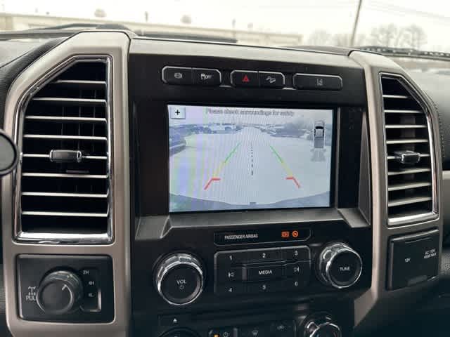 2017 Ford Super Duty F-350 SRW Lariat