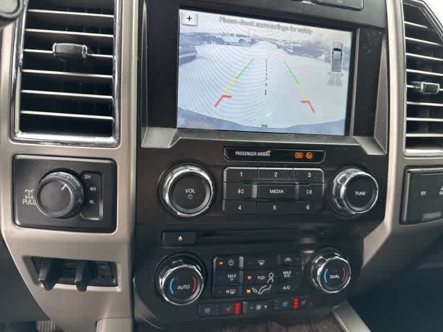 2017 Ford Super Duty F-350 SRW Lariat