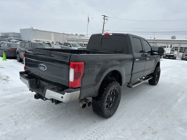 2017 Ford Super Duty F-350 SRW Lariat