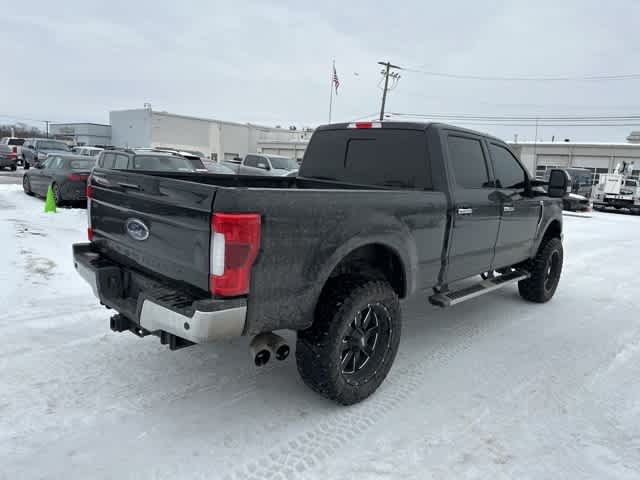 2017 Ford Super Duty F-350 SRW Lariat